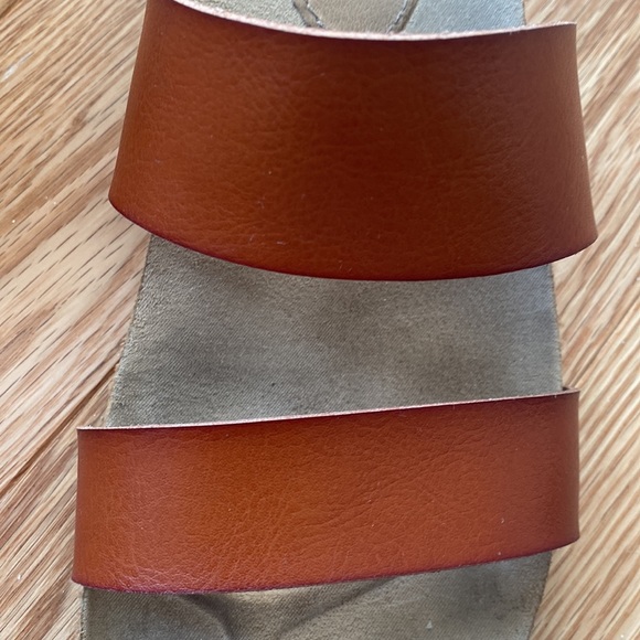 Casual sandals - Picture 10 of 11